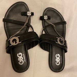 short black sneakers size 6.5 comfortable